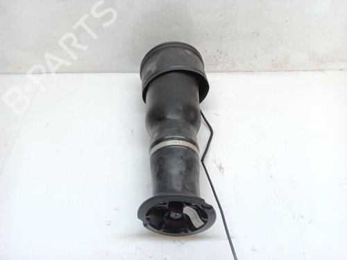 Høyre bak støtdemper Høyre bak støtdemper CITROËN C4 Grand Picasso I (UA_) 2.0 i 16V (140 hp) 37265881 37265881