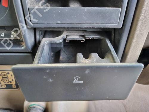 Ashtray LAND ROVER DISCOVERY I (LJ) 2.5 TDI 4x4 | BP14043542I30 