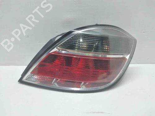 Used Right taillight OPEL ASTRA H (A04) [2004-2014]  30436618