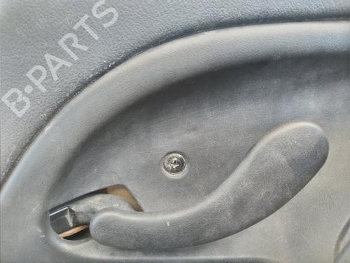Used Front left interior door handle Front left interior door handle CHEVROLET CAMARO Convertible 3.8 V6 (193 hp) 16041175 16041175