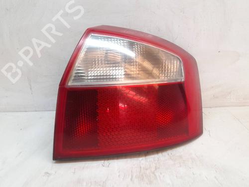 Rückleuchte Rechts für AUDI A4 B6 (8E2) 1.9 TDI (130 hp) 32849049