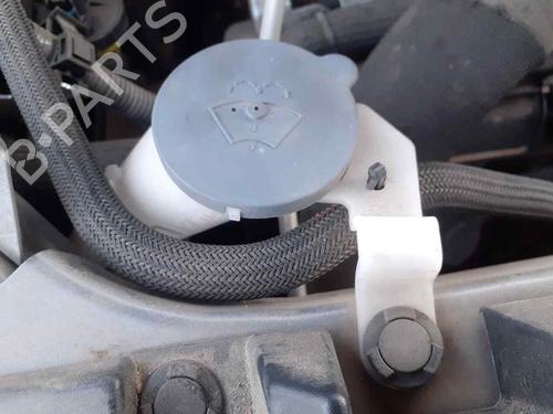 windscreen-washer-tank-nissan-qashqai-iii-j12-2021-32497353 main image