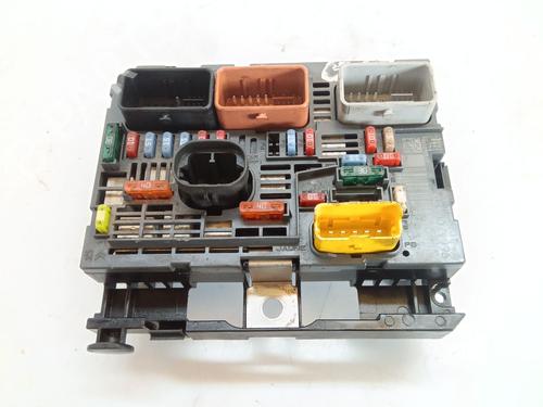 Sikringsdåse Sikringsdåse CITROËN C4 I (LC_) [2004-2014] 37269927 37269927