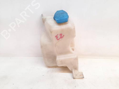 Used Windscreen washer tank VW GOLF IV (1J1) 1.9 TDI (110 hp) 7408032