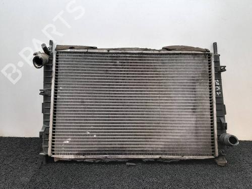 Used Water radiator Water radiator 7864246 7864246