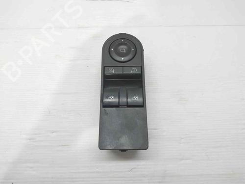 Used Left front window switch OPEL ASTRA H (A04) [2004-2014]  30436621