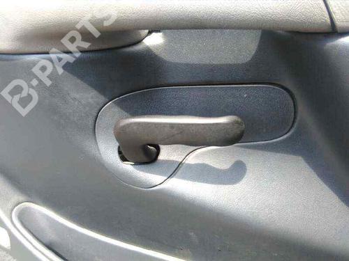 Used Front left interior door handle Front left interior door handle CHEVROLET TAHOE (B2W) 5.3 V8 AWD (273 hp) 4418909 4418909