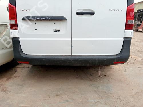 Pára-choques traseiro MERCEDES-BENZ VITO Van (W447) 110 CDI (447.601, 447.603, 447.605) (102 hp) 31792349