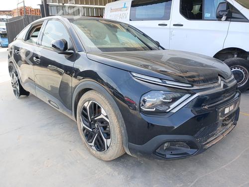 Full front CITROËN C4 III (BA_, BB_, BC_) 1.2 PureTech 130 (BAHNSA, BAHNSB) | BP34264669S1  - Image 12