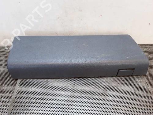 Used Glove box Glove box 18062634 18062634