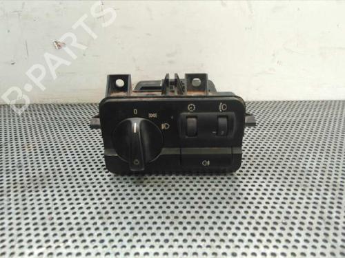 Used Headlight switch BMW 3 (E46) 316 i (105 hp) 1371763