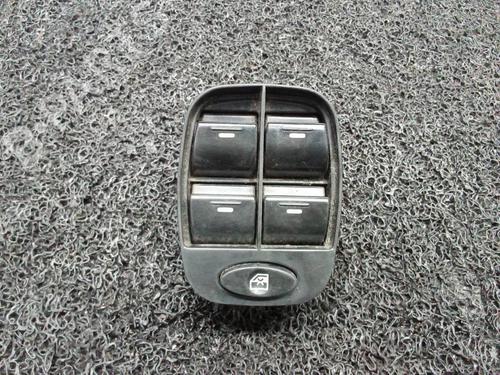 Used Left front window switch Left front window switch TATA INDICA 1.4 i (75 hp) 12313631 12313631
