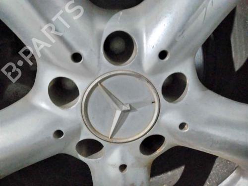 Used Right rear steering knuckle MERCEDES-BENZ CLK (C209) CLK 270 CDI (209.316) (170 hp) 16133184