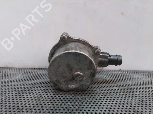 Used Vacuum pump RENAULT KANGOO (KC0/1_) D 65 1.9 (KC0E, KC02, KC0J, KC0N) (64 hp) 1892935