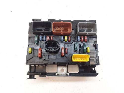 Used Fuse box PEUGEOT 307 Break (3E) [2002-2009]  29742699