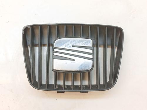 Used Grille Grille 1384861 1384861