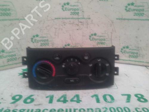 climate-control-daewoo-kalos-klas-12-2002-590870 main image