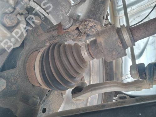 Used Right front driveshaft Right front driveshaft RENAULT CAPTUR II (HF_) E-TECH 145 (HFMU) (143 hp) 19708946 19708946