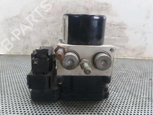 Used ABS pump CHRYSLER VOYAGER IV (RG, RS) 3.3 AWD (174 hp) 2515230