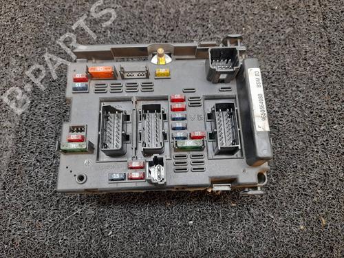 Zekeringkast PEUGEOT 206 Hatchback (2A/C) 2.0 HDI 90 (90 hp) 7039207