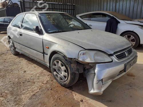 Ignition distributor HONDA CIVIC VI Hatchback (EJ, EK) 1.4 i S (EJ9) | BP32160880M68 