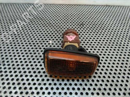 Used Right side indicator Right side indicator CITROËN XSARA (N1) 1.9 TD (90 hp) 11654344 11654344