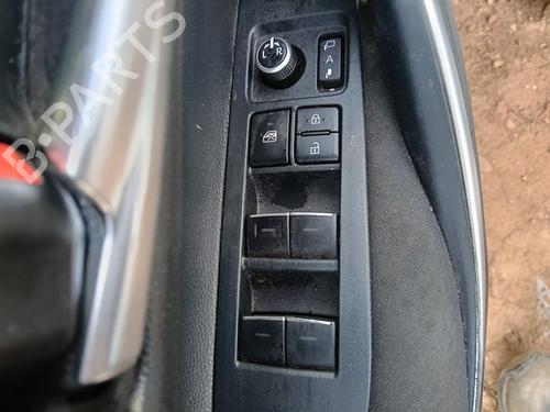 Used Left front window switch Left front window switch TOYOTA COROLLA Hatchback (_E21_, _EA1_, _EH1_) [2018-2026] 32208578 32208578