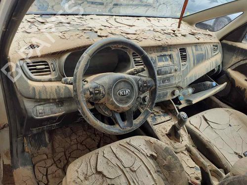 Left front fog light KIA CARENS IV 1.7 CRDi | BP31579487C30 