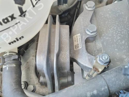 Used Engine mount Engine mount SKODA FABIA III (NJ3) 1.0 TSI (95 hp) 17681281 17681281