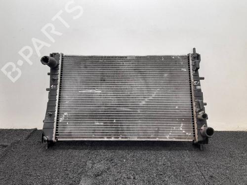 Used Water radiator Water radiator 9098081 9098081
