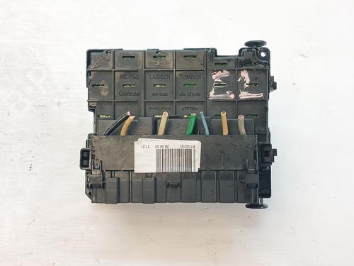 Fuse box PEUGEOT 307 (3A/C) 1.6 16V | BP33831778E1 - Image 3