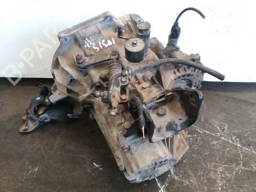 Used Gearbox KIA CERATO I Hatchback (LD) 1.6 (105 hp) 593781