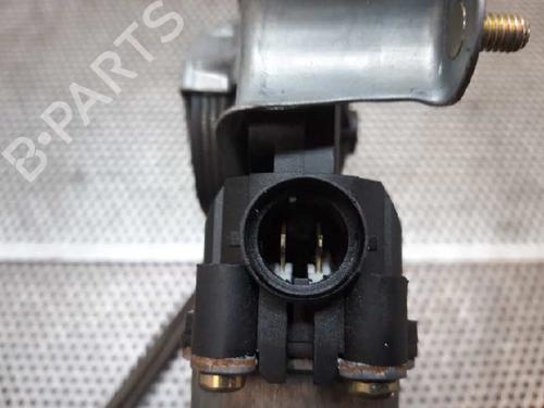 Front left window mechanism RENAULT SCÉNIC I MPV (JA0/1_, FA0_) 1.9 dCi RX4 | BP2428786C22 