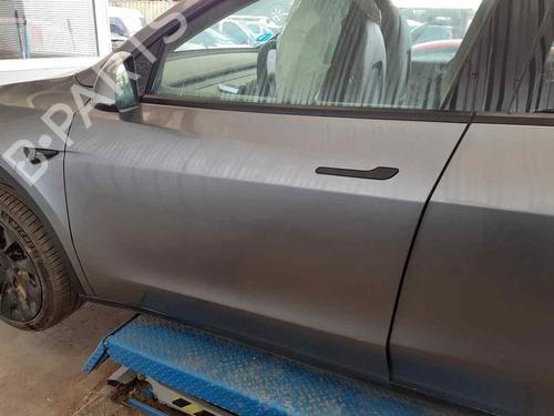 Left front door TESLA MODEL Y (5YJY)  | BP29532391C2 