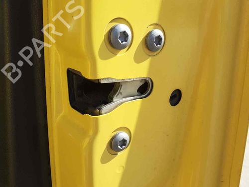 Used Front right lock FIAT 500L (351_, 352_) 1.3 D Multijet (199LXY1A, 199LXY11) (84 hp) 26004696