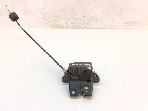 tailgate-lock-mercedes-benz-c-class-w203-2000-2001-2002-2003-2004-2005-2006-2007-38702308 main image