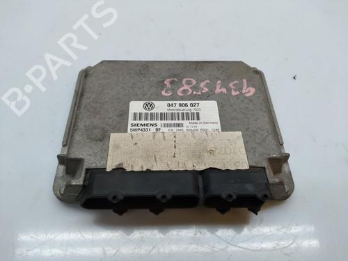 Used Engine control unit (ECU) Engine control unit (ECU) SEAT AROSA (6H1) 1.0 (50 hp) 1019777 1019777