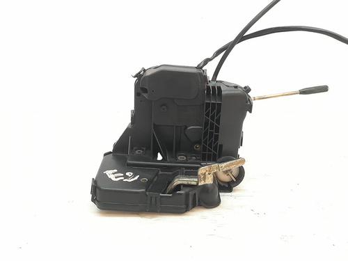 Used Front left lock MERCEDES-BENZ C-CLASS (W203) C 220 CDI (203.006) (136 hp) 25254576