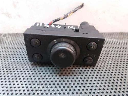 Used Headlight switch Headlight switch OPEL VECTRA C (Z02) 2.2 DTI 16V (F69) (125 hp) 1926144 1926144