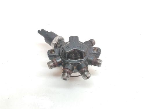 Used Injection rail Injection rail NISSAN ALMERA II Hatchback (N16) [2000-2026] 18150483 18150483