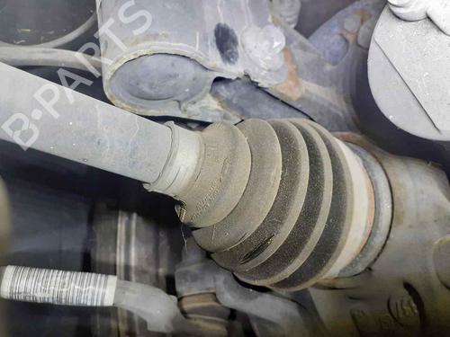 Used Left front driveshaft PEUGEOT 308 II (LB_, LP_, LW_, LH_, L3_) [2013-2021]  23453157