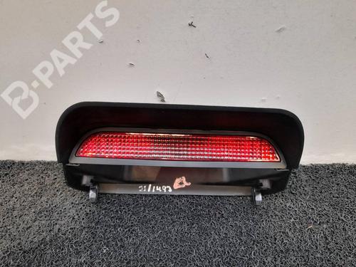 Used Third brake light Third brake light DACIA SANDERO II 1.5 dCi 75 / Blue dCi 75 (B8JW, B8M4, B8AH, B8M7, B8M6) (75 hp) 8815706 8815706