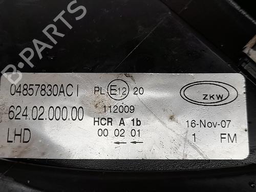 Right headlight CHRYSLER VOYAGER IV (RG, RS) 2.8 CRD | BP17757702C29 