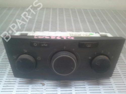 climate-control-opel-astra-h-a04-13201300-901512410005-2004-2005-2006-2007-2008-2009-2010-2011-2012-2013-2014-594274 main image