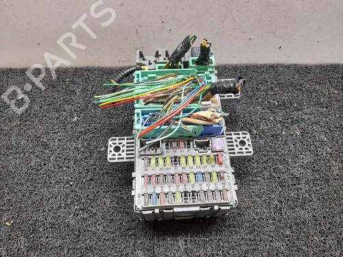 Used Fuse box Fuse box HONDA CIVIC VIII Hatchback (FN, FK) 2.2 CTDi (FK3) (140 hp) 6521026 6521026