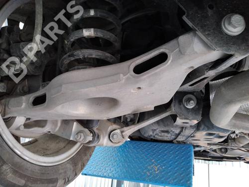 Used Left rear suspension arm Left rear suspension arm JAGUAR XE (X760) 2.0 D (180 hp) 8050859 8050859