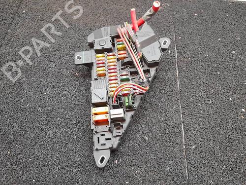 Used Fuse box Fuse box 8590591 8590591