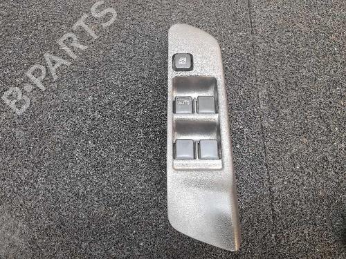 Used Left front window switch NISSAN PRIMERA Hatchback (P11) 2.0 TD (90 hp) 6712192