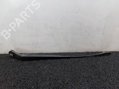 Used Front windshield wiper arm OPEL ZAFIRA / ZAFIRA FAMILY B (A05) 1.9 CDTI (M75) (150 hp) 9438063