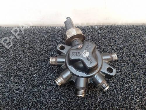 Used Injection rail Injection rail FORD FOCUS C-MAX (DM2) [2003-2007] 7910902 7910902